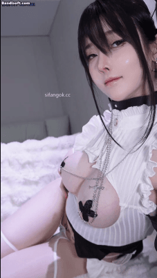 【一小央泽】贞洁祷告 极品巨乳女神性感白丝丁字裤 大尺度【117P3V】【1.93G】 4