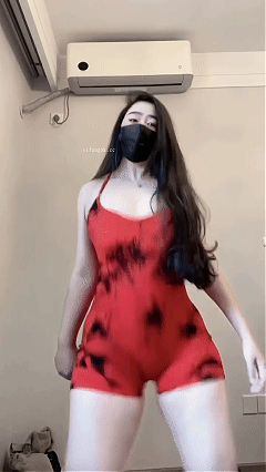 抖音50W大主播 徐小闹 圈子福利骚舞 动感节拍肉肉性感摇…【53V】【823M】 6