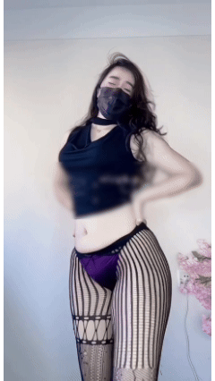 抖音50W大主播 徐小闹 圈子福利骚舞 动感节拍肉肉性感摇…【53V】【823M】 22