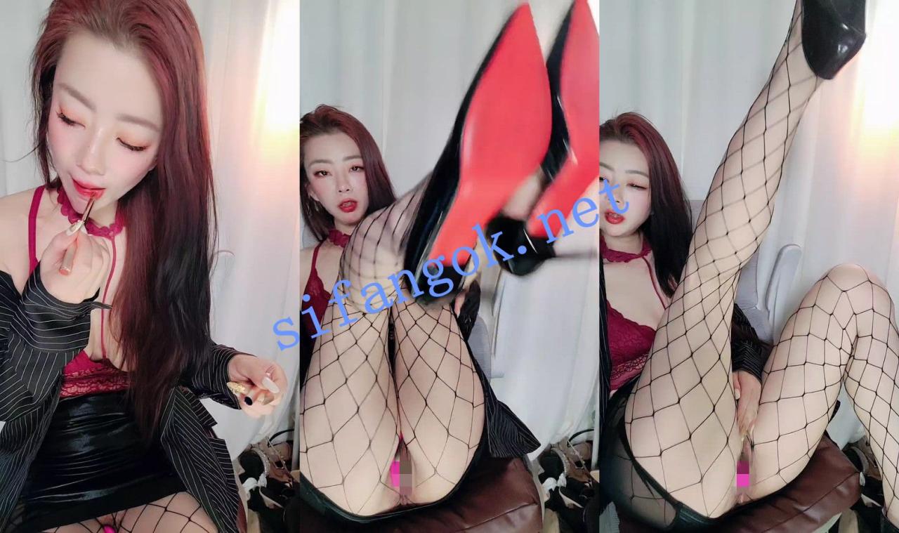 ⚡20小时核弹！【奈雪】性感超绝大长腿女神！居然尿裤子！ 7