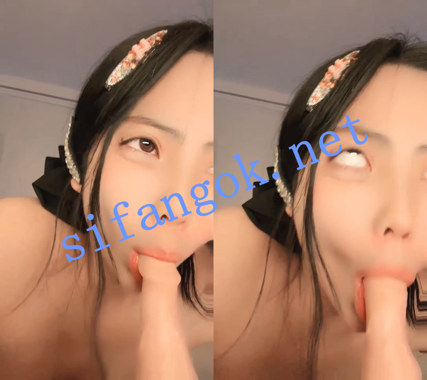 番茄主播-果冻 千元1V1房全裸展示及跳蛋假JJ自慰喷水秀 2