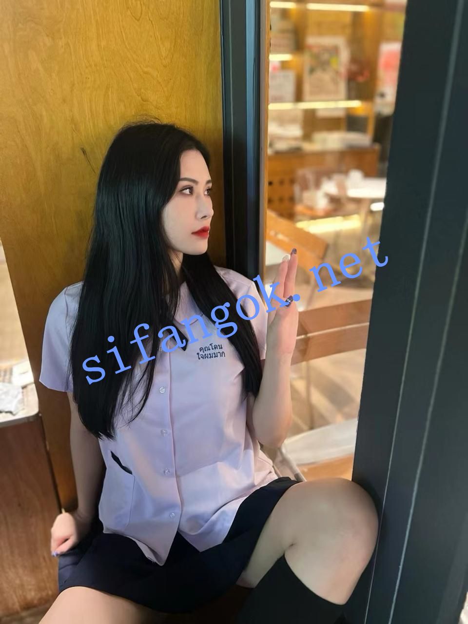 ❤️【精品】约啪大神【PiuPiuPiu】瑜伽教练兔兔 反差女大EE 4