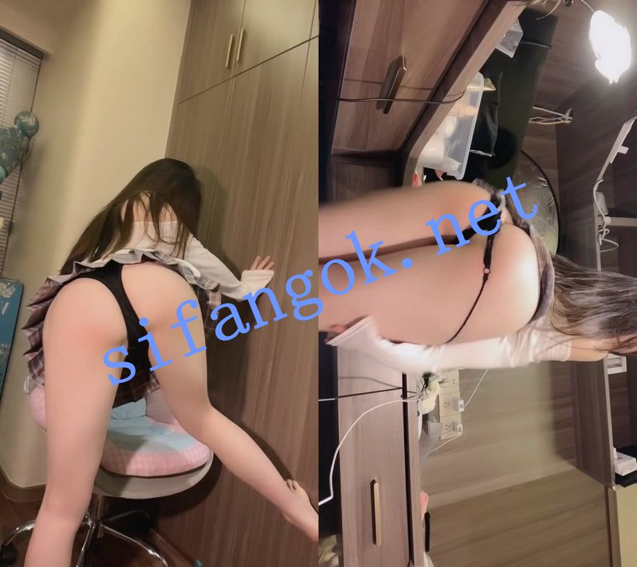 多彩彩播-婕妤(一只囚)私下1V1脱衣舞扒穴自慰及直播走光 5
