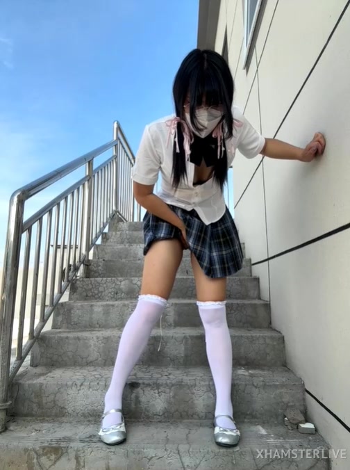 ❤❤❤ST露天，楼梯跳蛋自慰喷水，Stripchat！【yingtao-888】 4