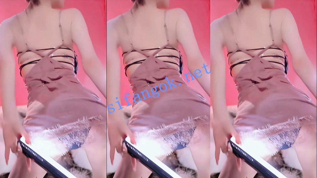 【来秀】尤物尤洛子 网红脸粉嫩主播 半裸漏奶骚舞定制【2V】【415M】 10