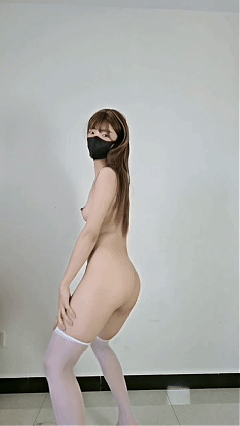 推特极品骚母狗 琪宝哟 美琪 2026最新裸舞自慰 弹力插起飞【19V4P】【630M】 7