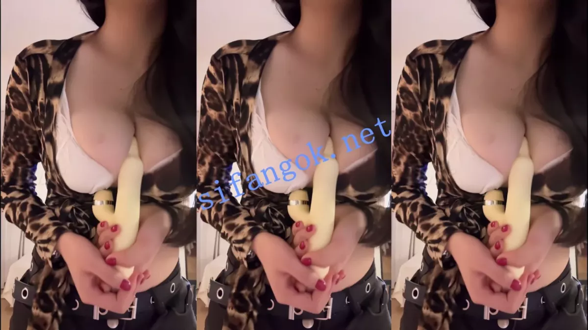 【抖音】梧桐树   木瓜豪乳  乳夹奶射定制2V   淫声荡语 8