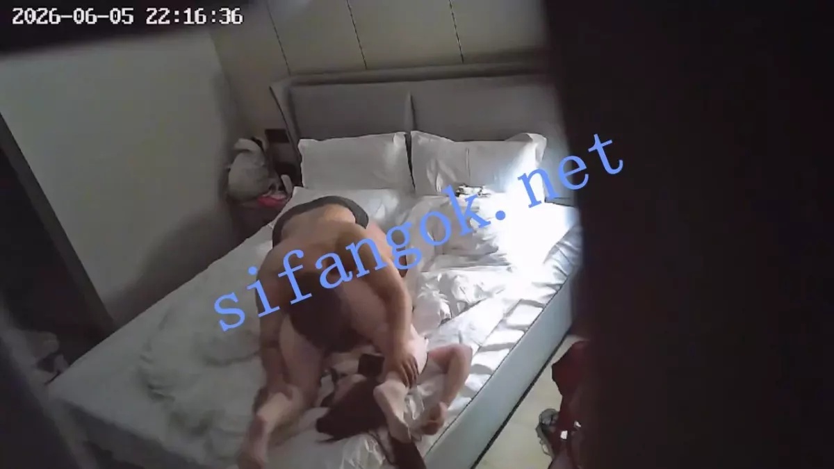 ⏪酒店偷拍⏩JK过膝白丝女网红挨完操后跳舞给男友助兴 12