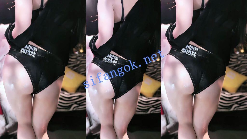 【来秀】小猫Mini 擦边骚播 超短牛仔丁裤 侧漏逼毛【4V】【418M】 5