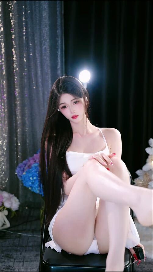 【来秀】甜妹er 透视内 擦边骚舞漏内 大方给看 顶哦 12v #1【12V】【905M】 8