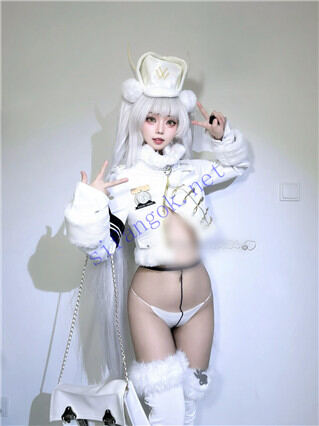 推特超高颜值顶级COSer 希尔薇7月顶B裸舞 NIKKE白兔 逆兔女郎【11V39P】【199M】 8