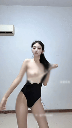 推特新晋福利姬 qiqi 全定制裸舞 高颜值超嫩顶B脱衣全裸舞【29V】【1.67G】 6
