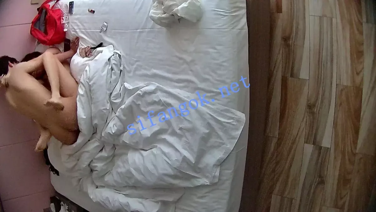 ❤️20260607❤️极品美女穿上黑丝被男友把内裤塞嘴里掐脖操 17 ❤️20260607❤️极品美女穿上黑丝被男友把内裤塞嘴里掐脖操 17