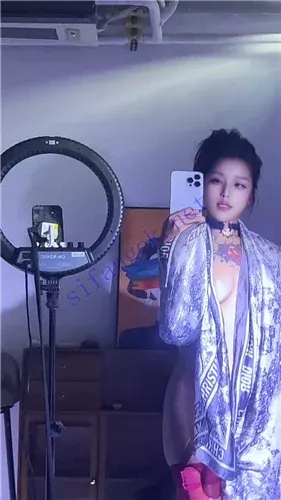 抖音超美纹身妹 妮娜/火火 露点福利 高级网红脸反差诱惑 9