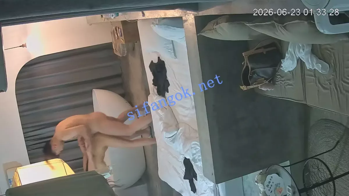 小清新美女~胸型完美大奶子~后入爆操~骨架小干到飞起来 16