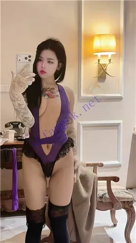 抖音超美纹身妹 妮娜/火火 露点福利 高级网红脸反差诱惑 29