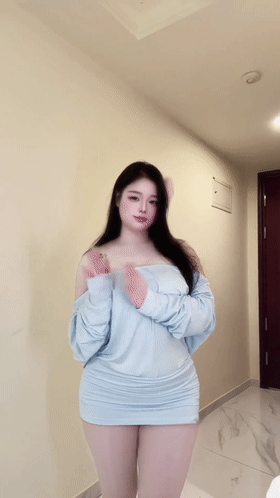 【抖音】丰满超反差博主【想想吃什么】裸舞 特写紫薇 极品 3