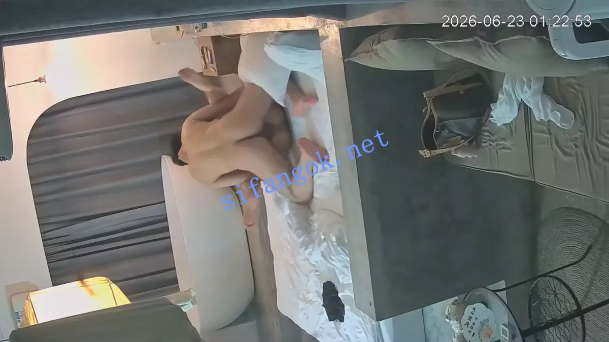 小清新美女~胸型完美大奶子~后入爆操~骨架小干到飞起来 11