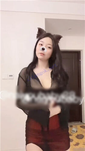 推特大奶萌妹 奶油 VIP合集裸舞自慰 反差抖音风 粉润无敌【241V412P】【1.14G】 10