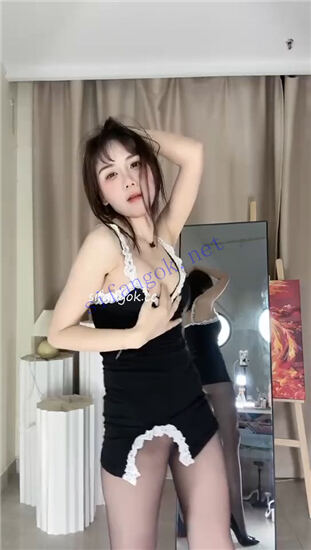 【易直播福利】舞蹈美人【许妍大魔王】 自摸小粉穴娇喘【49V】【5.54G】 8