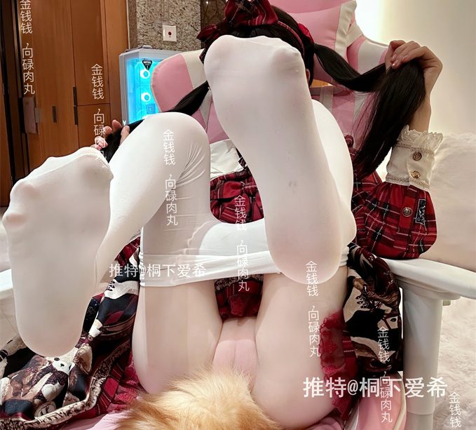 楠里@Xiaosibao – [含新增] [足控] Cos角色 足交龟头 合集 [60v+31.5g] 2