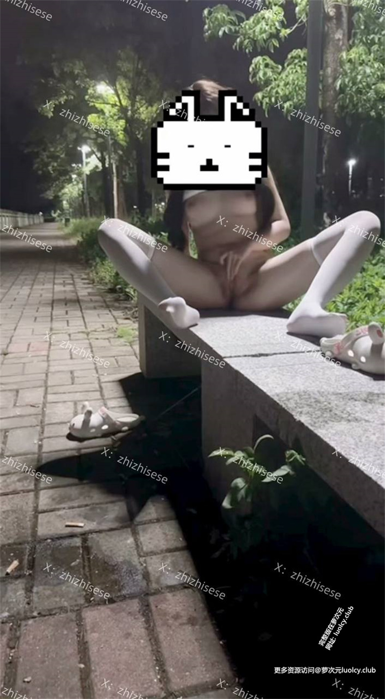 只只酱lo@zhizhisese – [288门槛] 24分钟 双马尾白虎萝莉福利订阅 [9PnV-1.38G] 10