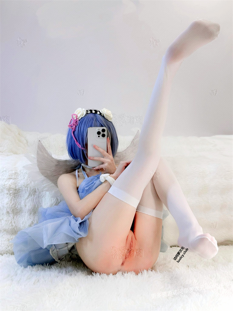 小萌物uu(Puppy) – 【288门槛】21分钟 顶级白虎一线天萝莉订阅福利 【18P3V-858MB】 5