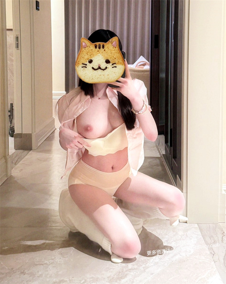 成都十七 – 顶级Cos软萌甜美白虎小骚货 极品萝莉私拍 【81P34V-861MB】 7