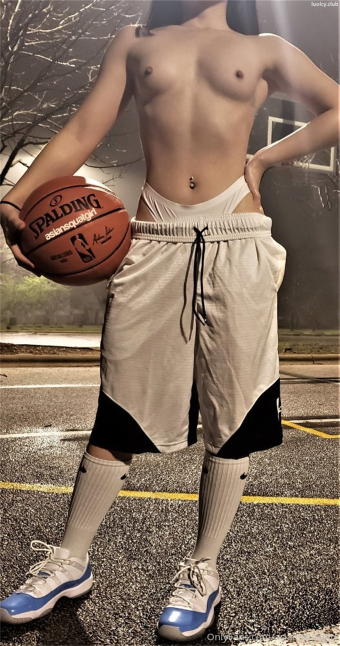 Asiansquatgirl – 【Of订阅】白虎萝莉自慰福利合集 【752PnV-5.84G】 13