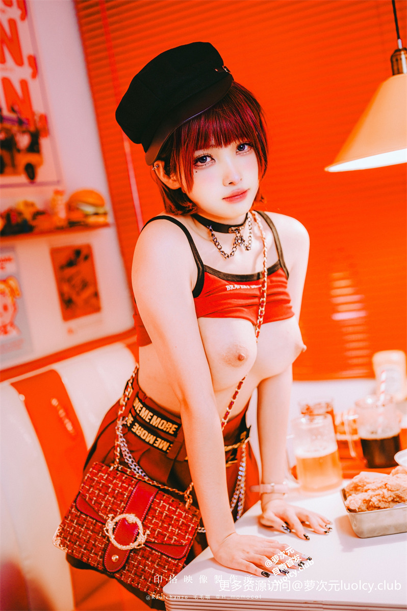 慕慕Momo – 【自购首发】33分钟 8K Rebellion 反叛 【45P2V-3.38G】 5