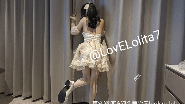 我不是AV男优@LovELolita7 – 【福利门槛】2.0小时 约炮大神个萝莉人妻护士 【75PnV-3.59G】 21