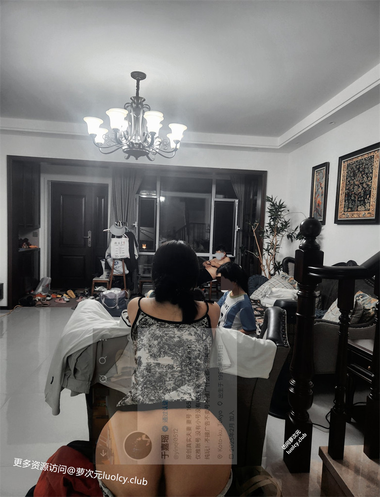 于嘉瑶 – 顶级淫萝户外露出勾引路人 【87PnV-358MB】 15