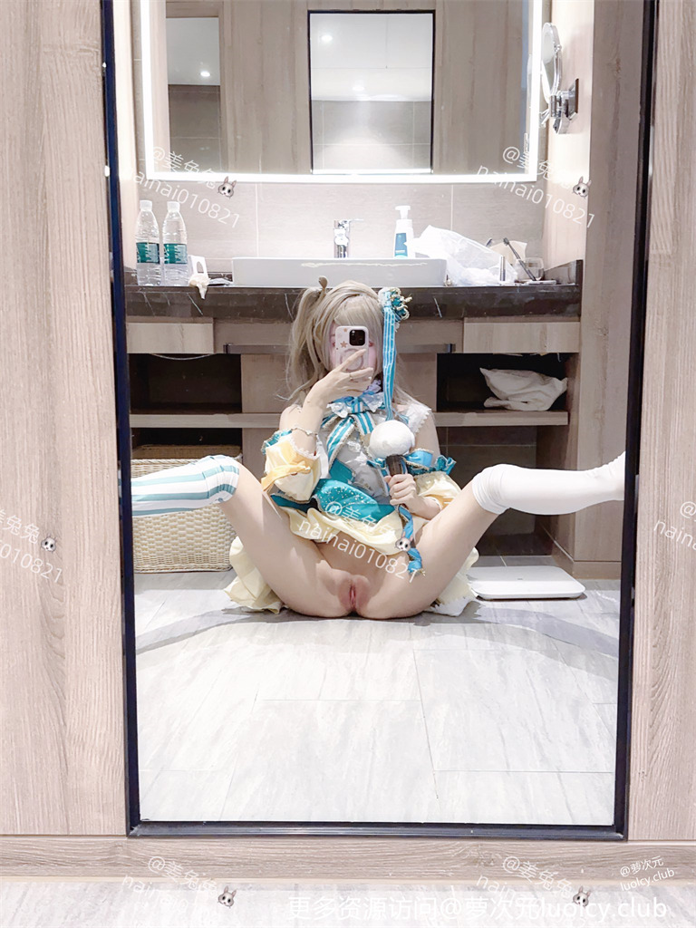 姜兔兔 – 【520门槛】【umate完整版】16分钟 Cos 【刻晴+CJ小兔】【707P2V-3.84G】 15 姜兔兔 – 【520门槛】【umate完整版】16分钟 Cos 【刻晴+CJ小兔】【707P2V-3.84G】 15