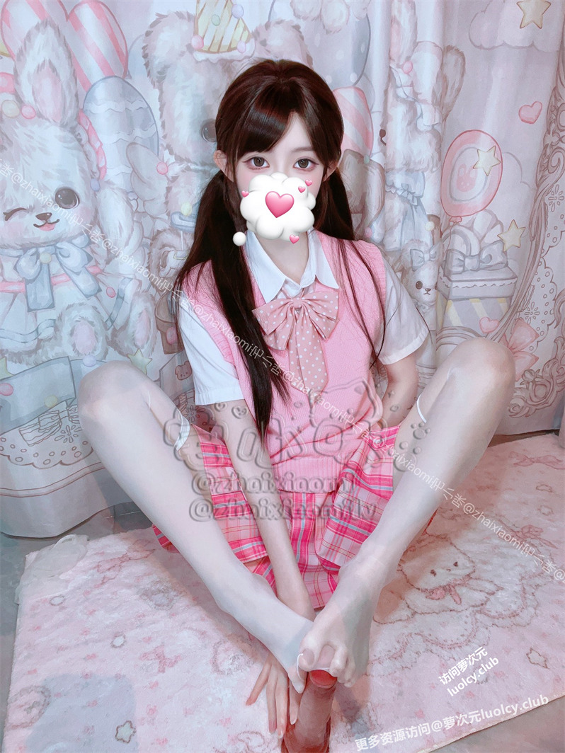 宅小咪@zhaixiaomi – 【521门槛】【稀缺】28分钟 顶级白虎萝莉 旗袍少女 【31PnV-0.99G】 1